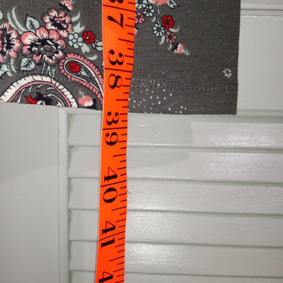 NWT C Est 1946 Brand Gray Paisley Leggings XL - Picture 9 of 9